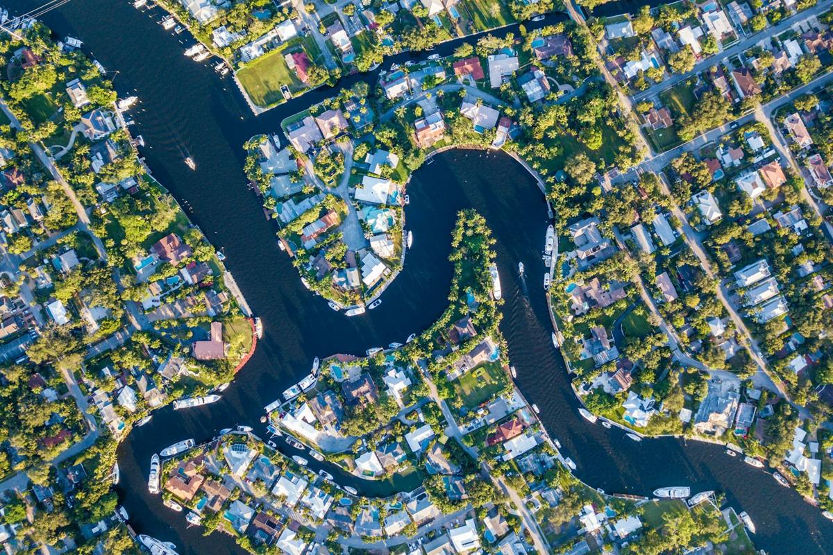 Aerial view of a Fort Lauderdale neighborhood along the river